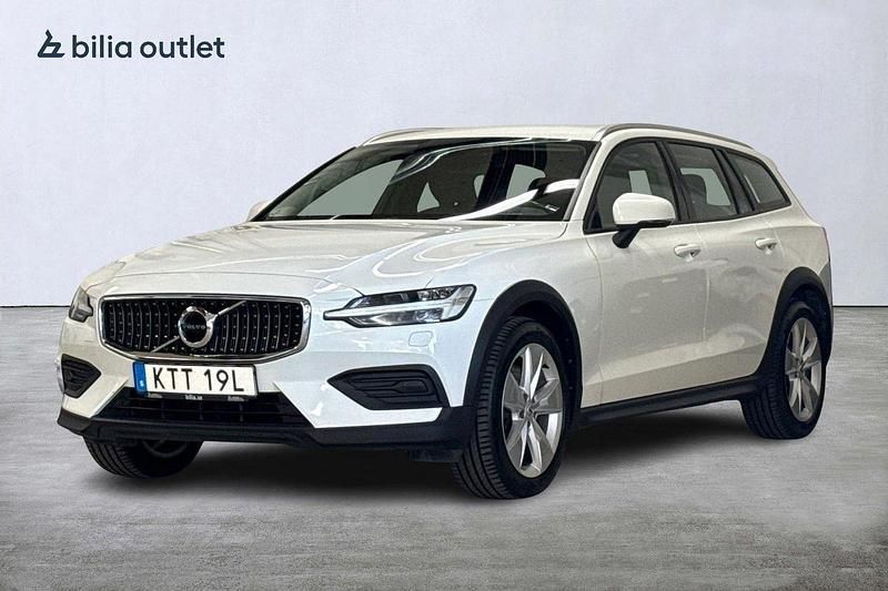 Vit Begagnad 2020 Volvo V60 CC SE Kombi | 204 900 kr (Marknadspris) - Bild 1/4
