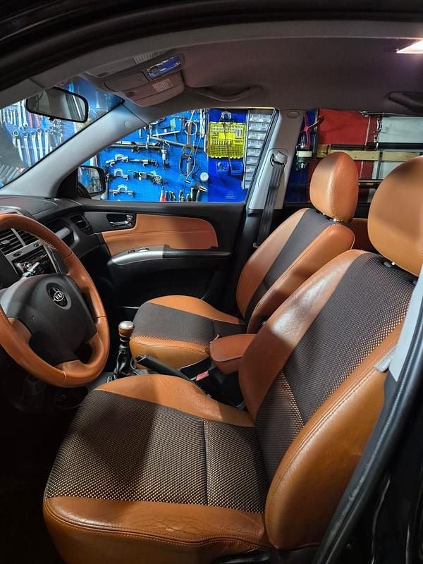 Begagnad Kia Sportage 140 HK (102 kW) 2007 SUV