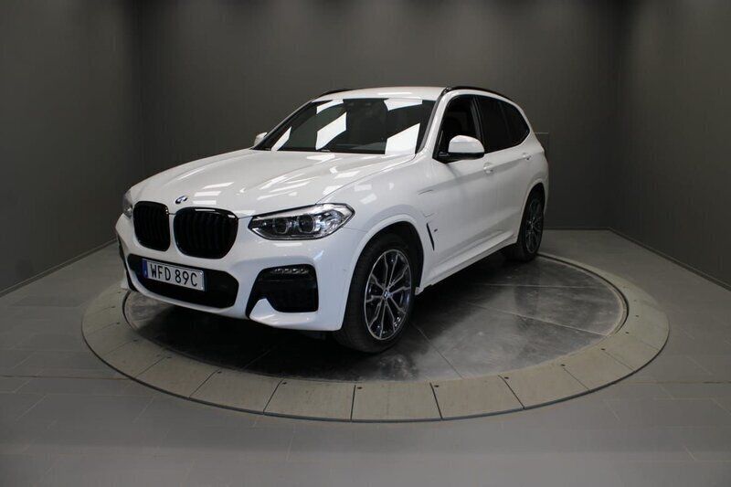Vit Begagnad 2021 BMW X3 Shadowline SUV | 399 000 kr (Bra pris) - Bild 1/4
