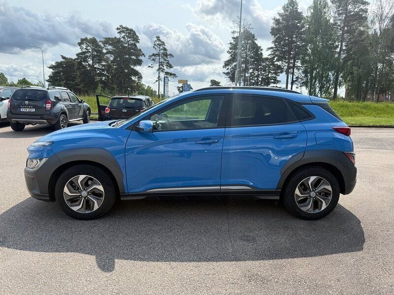 Blå Begagnad 2021 Hyundai Kona Advanced SUV | 219 900 kr (Marknadspris) - Bild 1/4