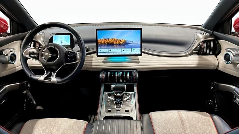 Begagnad BYD Atto 3 150 kW (204 HK) 2022 Röd SUV