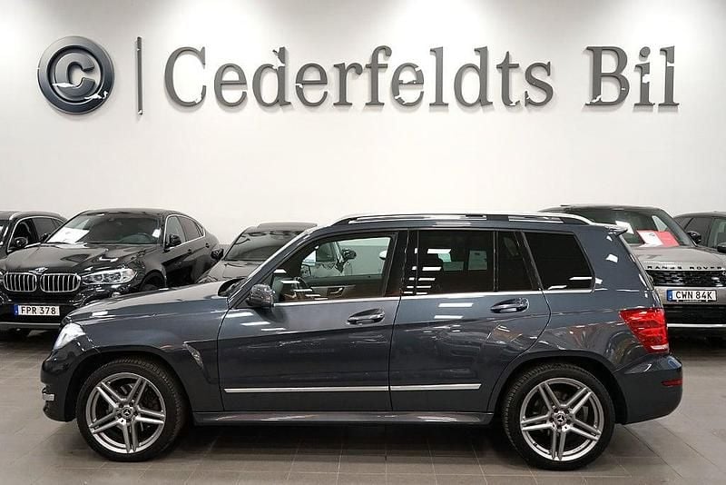 Mörkgrå (grå) Begagnad 2014 Mercedes GLK220 SUV | 189 900 kr (Lite dyr) - Bild 1/4