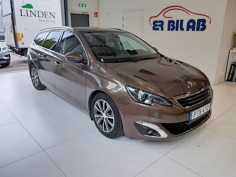 Brun Begagnad 2015 Peugeot 308 Kombi | 104 900 kr (Marknadspris) - Bild 1/4