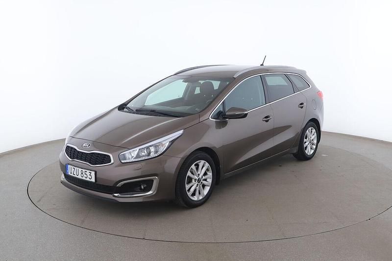 Grön Begagnad 2015 Kia Ceed Kombi | 108 000 kr (Dyr) - Bild 1/3