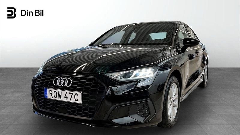 Svart Begagnad 2021 Audi A3 Proline Sedan | 259 000 kr (Marknadspris) - Bild 1/4