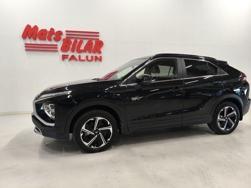 Svart Begagnad 2021 Mitsubishi Eclipse Cross Edition SUV | 309 900 kr (Lite dyr) - Bild 1/4