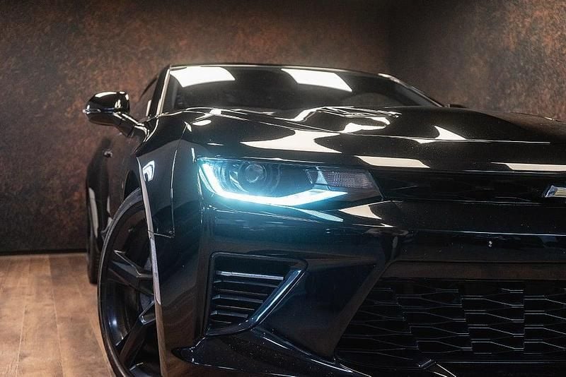 Begagnad Chevrolet Camaro SS 453 HK (333 kW) 2017 Svart