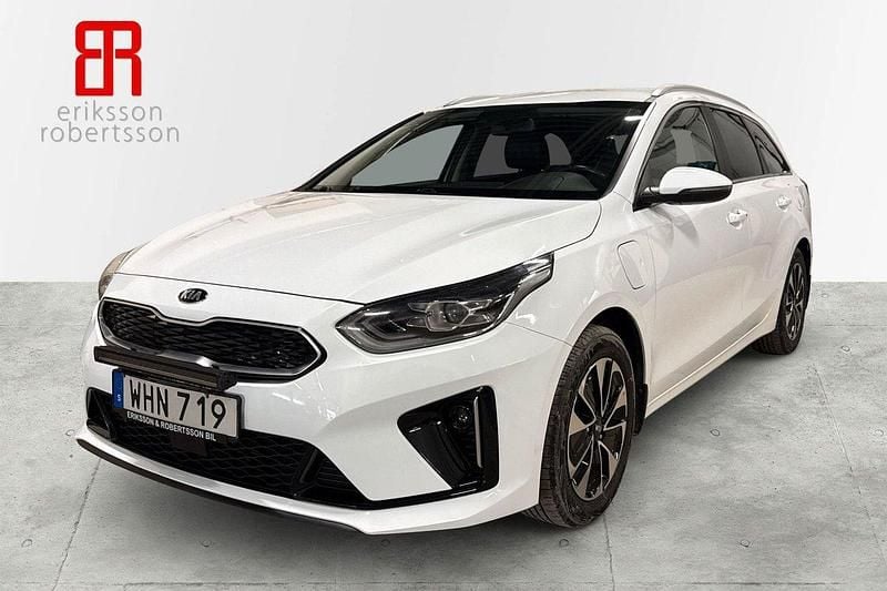 Vit Begagnad 2021 Kia Ceed Sportswagon Kombi | 229 900 kr (Marknadspris) - Bild 1/4