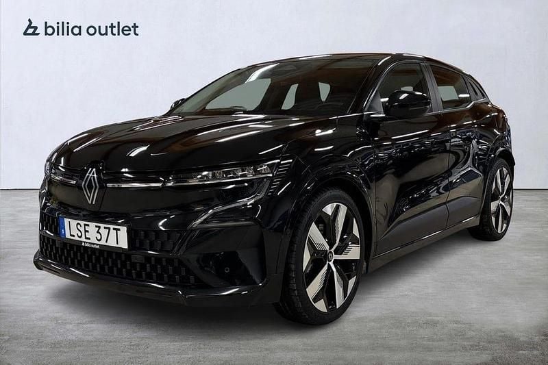 Begagnad Renault Mégane IV Equilibre 160 kW (218 HK) 2022 Svart Halvkombi