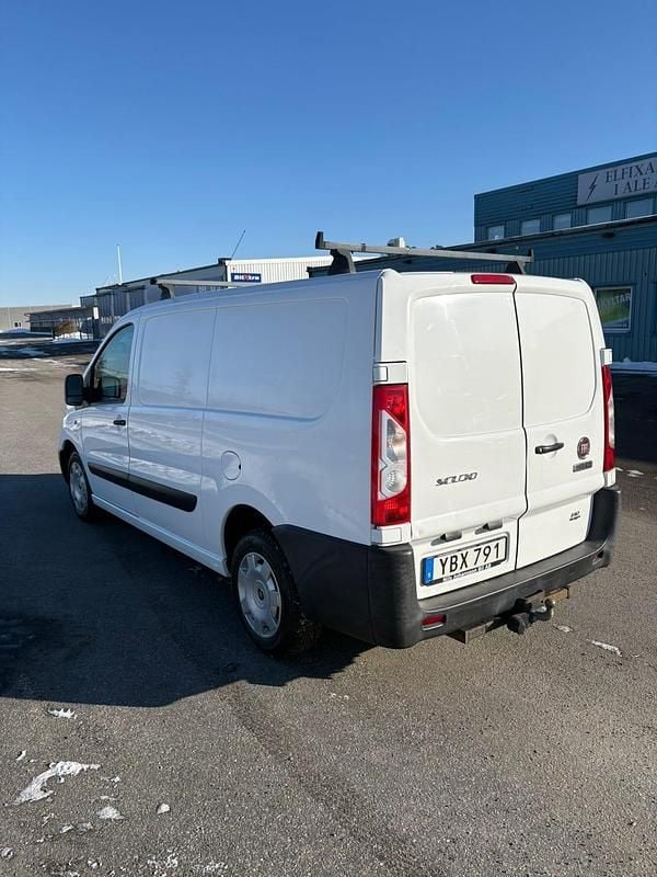 Begagnad Fiat Scudo 128 HK (94 kW) 2016 Van