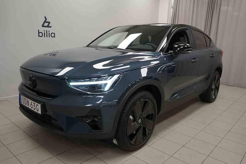 Blå Begagnad 2026 Volvo EC40 Performance SUV | 569 900 kr (Marknadspris) - Bild 1/1