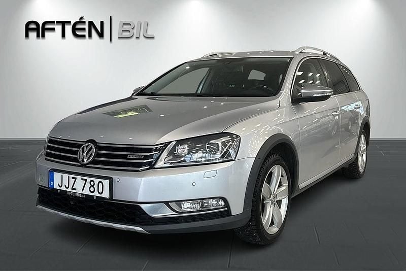 Silver Begagnad 2014 VW Passat Alltrack Kombi | 109 800 kr (Superpris) - Bild 1/3