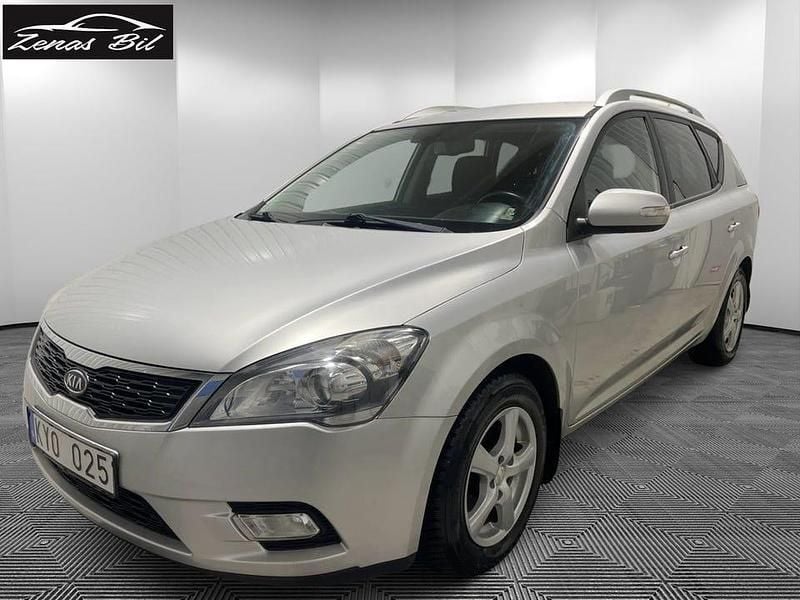 Silver Begagnad 2010 Kia Ceed Sportswagon Kombi | 49 900 kr (Marknadspris) - Bild 1/4