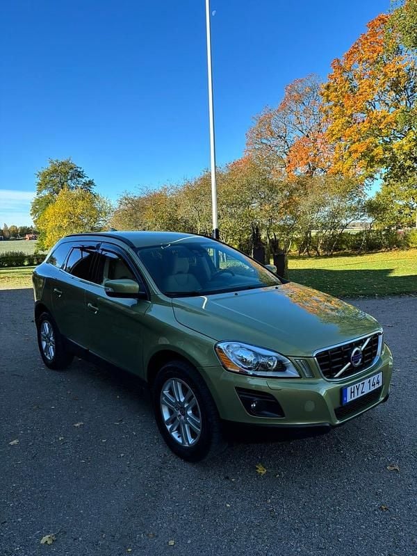 Begagnad 2009 Volvo XC60 SUV | 68 000 kr (Marknadspris) - Bild 1/4