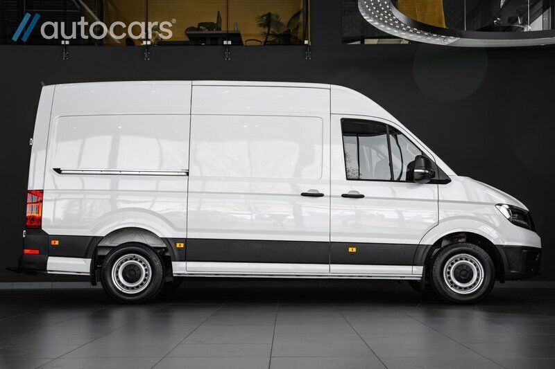 Vit Begagnad 2019 VW Crafter Van | 578 750 kr - Bild 1/4
