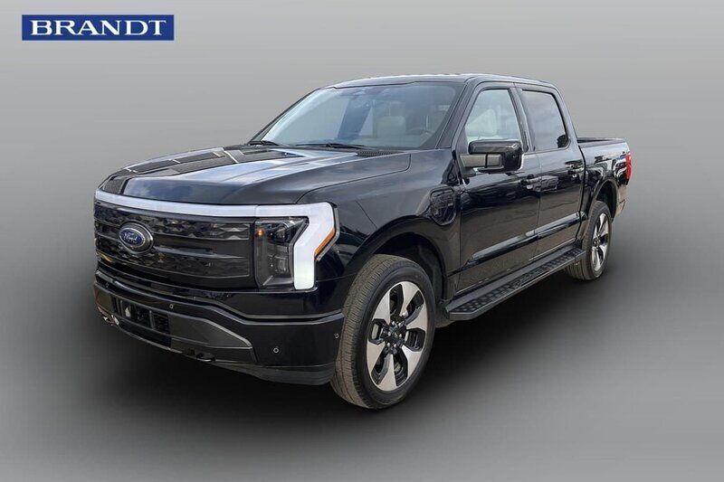 Svart Begagnad 2023 Ford F-150 Extended Range Pickup | 1 399 000 kr (Marknadspris) - Bild 1/4