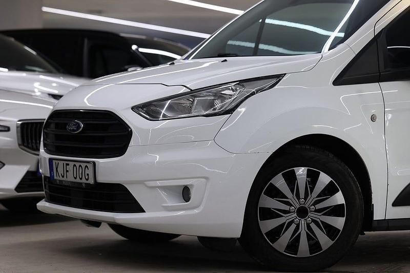 Begagnad Ford Transit Connect 101 HK (74 kW) 2019 Vit Minibuss