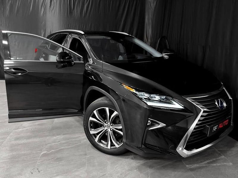 Begagnad Lexus RX450h Executive Line 313 HK (230 kW) 2018 Svart SUV
