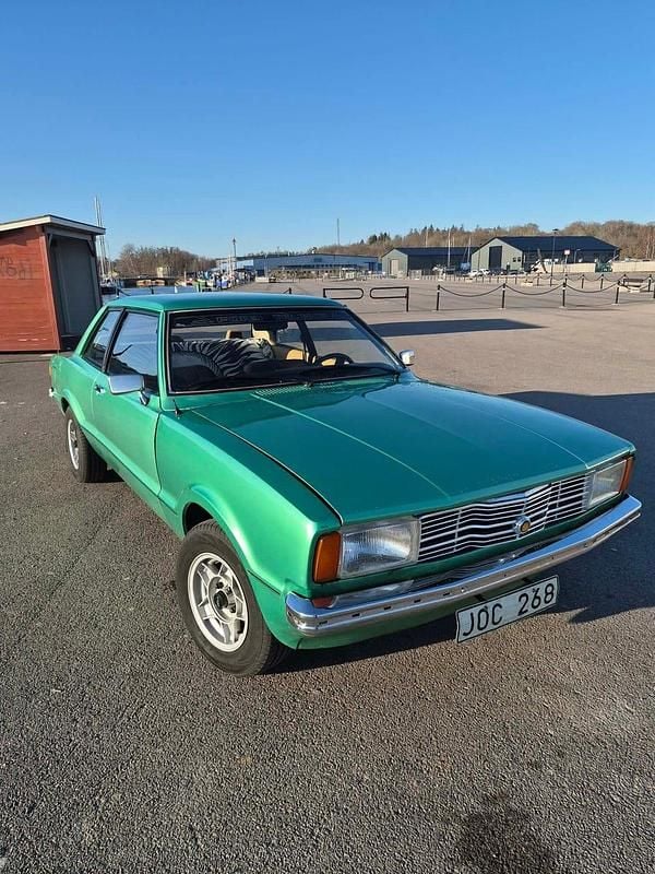 Begagnad Ford Taunus 73 HK (53 kW) 1976 Sedan