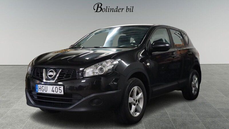Svart Begagnad 2013 Nissan Qashqai SUV | 69 800 kr (Marknadspris) - Bild 1/4