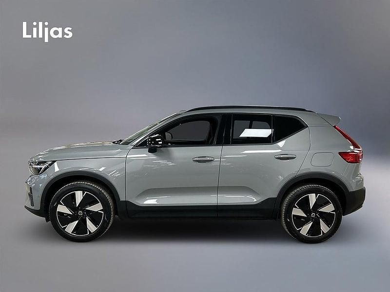 Begagnad Volvo EX40 Single Motor Extended Range 188 kW (256 HK) 2024 Grå SUV