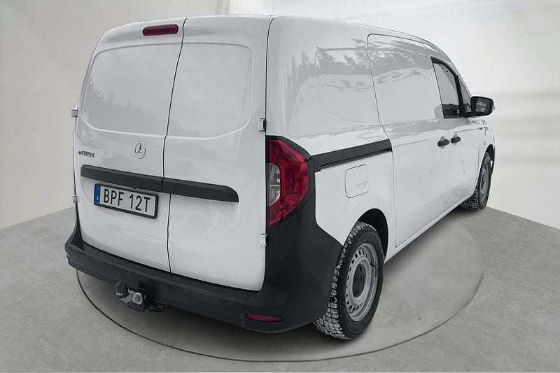 Begagnad Mercedes eCitan 89 kW (122 HK) 2024 Vit