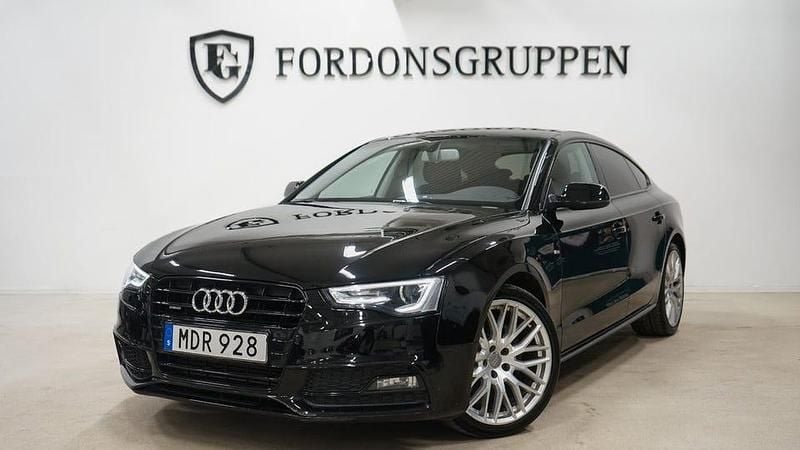 Svart Begagnad 2016 Audi A5 Sportback Sport Halvkombi | 199 800 kr (Bra pris) - Bild 1/4