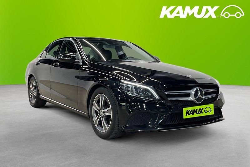 Svart Begagnad 2019 Mercedes C220 Sedan | 242 700 kr (Superpris) - Bild 1/3