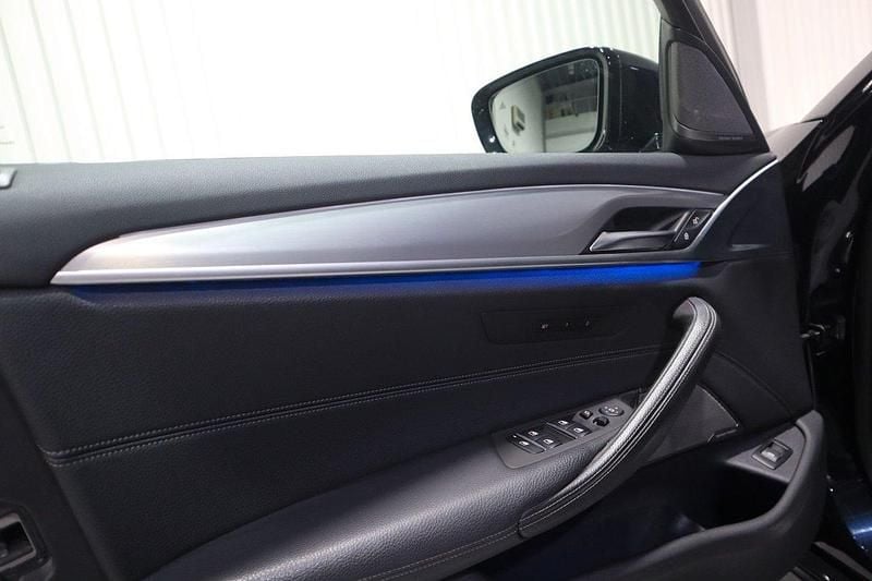 Begagnad BMW 530 M Sport 265 HK (194 kW) 2019 Svart Kombi