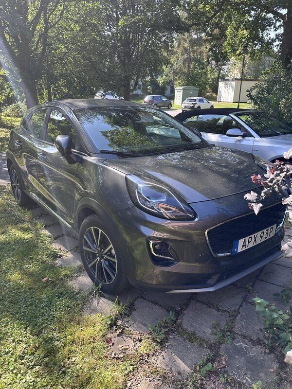 Grå Begagnad 2022 Ford Puma SUV | 218 000 kr (Bra pris) - Bild 1/4