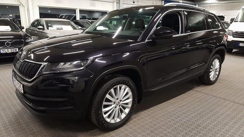 Svart Begagnad 2018 Skoda Kodiaq Business Line SUV | 239 000 kr (Lite dyr) - Bild 1/4