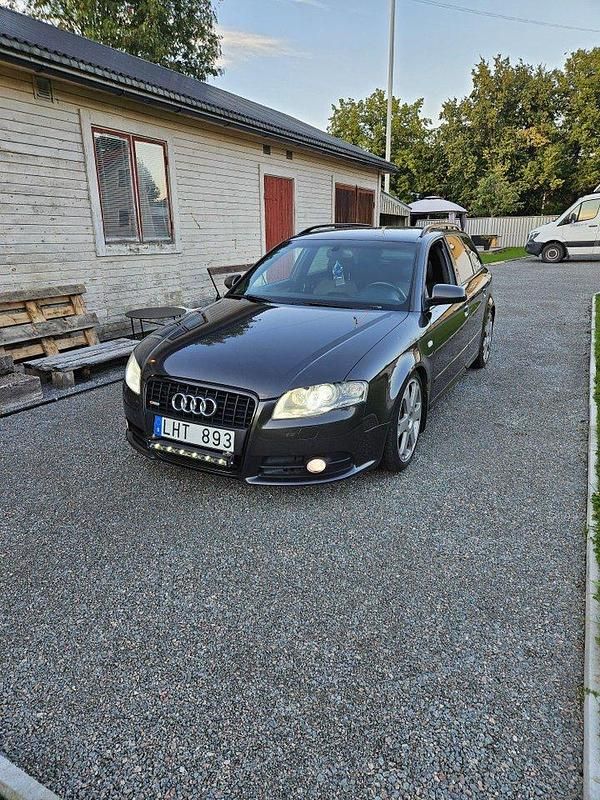 Grå Begagnad 2007 Audi A4 S-Line Kombi | 68 000 kr (Marknadspris) - Bild 1/4