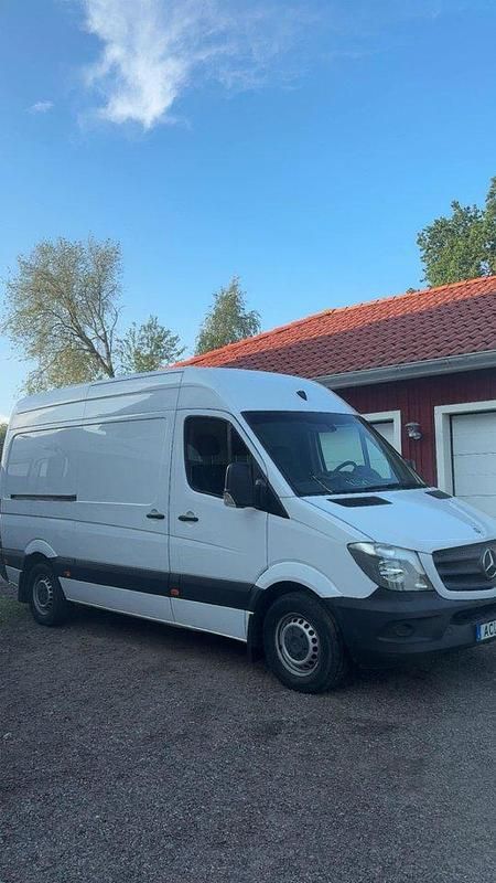 Vit Begagnad 2015 Mercedes Sprinter Van | 160 000 kr (Superpris) - Bild 1/2