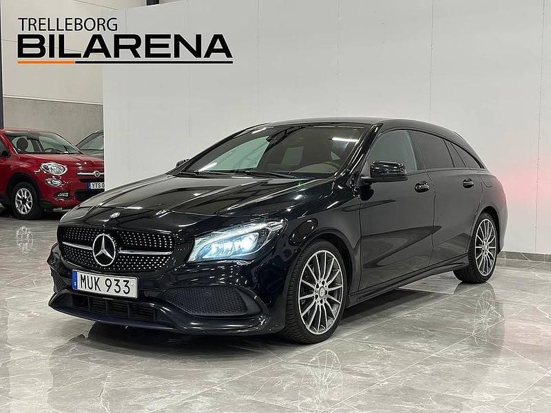 Begagnad Mercedes CLA250 Shooting Brake AMG 211 HK (155 kW) 2017 Svart Kombi