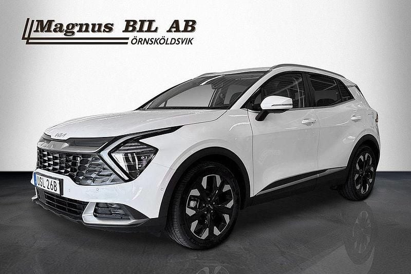 Vit Begagnad 2024 Kia Sportage Advance SUV | 439 900 kr (Marknadspris) - Bild 1/4