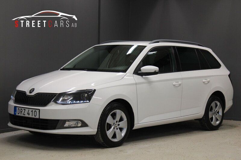 Vit Begagnad 2017 Skoda Fabia Style Kombi | 99 000 kr (Marknadspris) - Bild 1/4