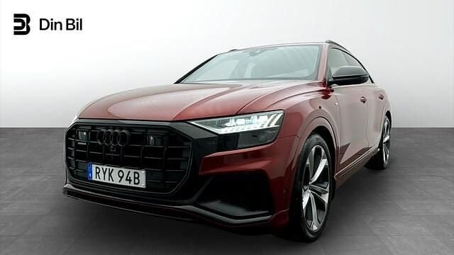 Begagnad Audi Q8 Competition 462 HK (339 kW) 2023 Röd SUV