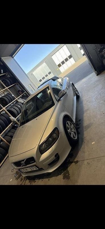 Begagnad 2008 Volvo C30 R-Design Momentum Halvkombi | 29 500 kr (Marknadspris) - Bild 1/1