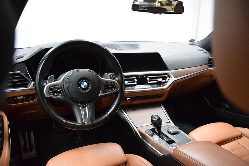Begagnad BMW 330e M Sport 292 HK (214 kW) 2020 Blå Kombi