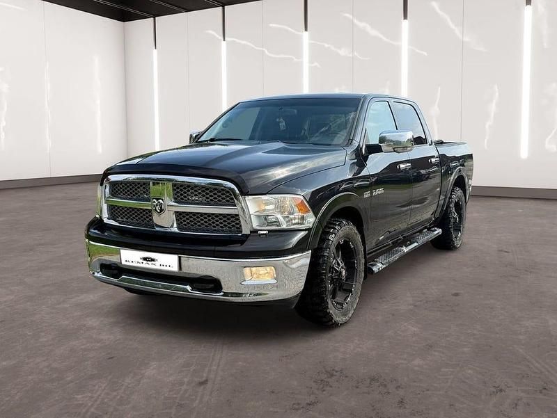 Svart Begagnad 2010 RAM 1500 Pickup | 159 900 kr - Bild 1/4
