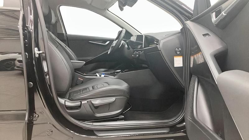 Begagnad Kia Niro 184 HK (135 kW) 2024 Svart SUV