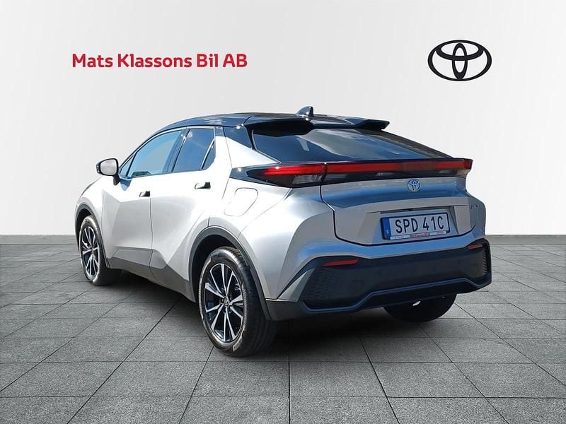 Begagnad Toyota C-HR Style 226 HK (166 kW) 2024 Silver SUV