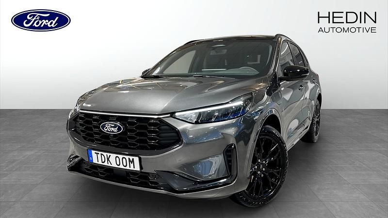Grå Ny 2025 Ford Kuga ST-Line X SUV | 503 000 kr (Dyr) - Bild 1/4