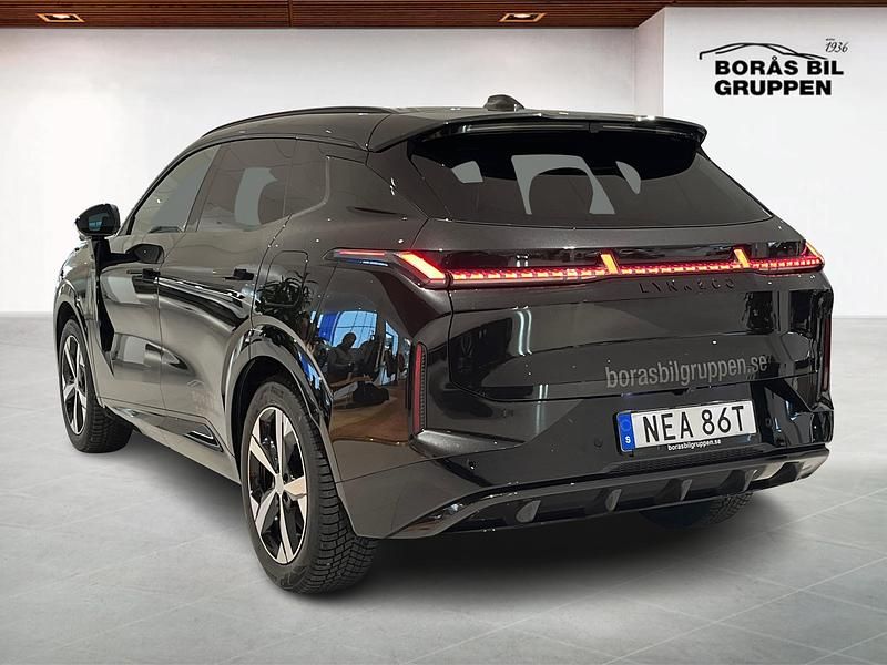 Ny Lynk & Co 08 2026 Svart SUV