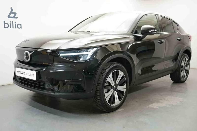 Svart Begagnad 2023 Volvo EC40 Single Motor SUV | 354 900 kr (Bra pris) - Bild 1/1