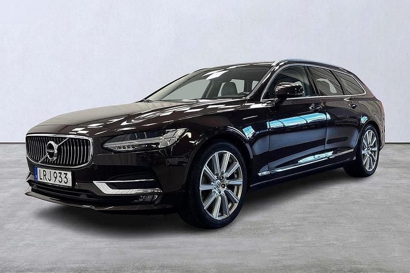 Mörkbrun Begagnad 2018 Volvo V90 Inscription Kombi | 259 900 kr (Bra pris) - Bild 1/4