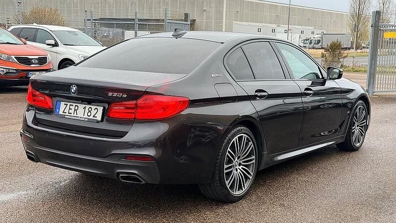 Begagnad BMW 530e iPerformance 252 HK (185 kW) 2018 Mörkgrå Sedan
