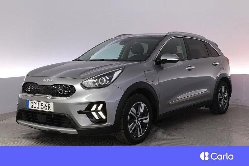 Grå Begagnad 2021 Kia Niro Advance SUV | 264 900 kr (Marknadspris) - Bild 1/4