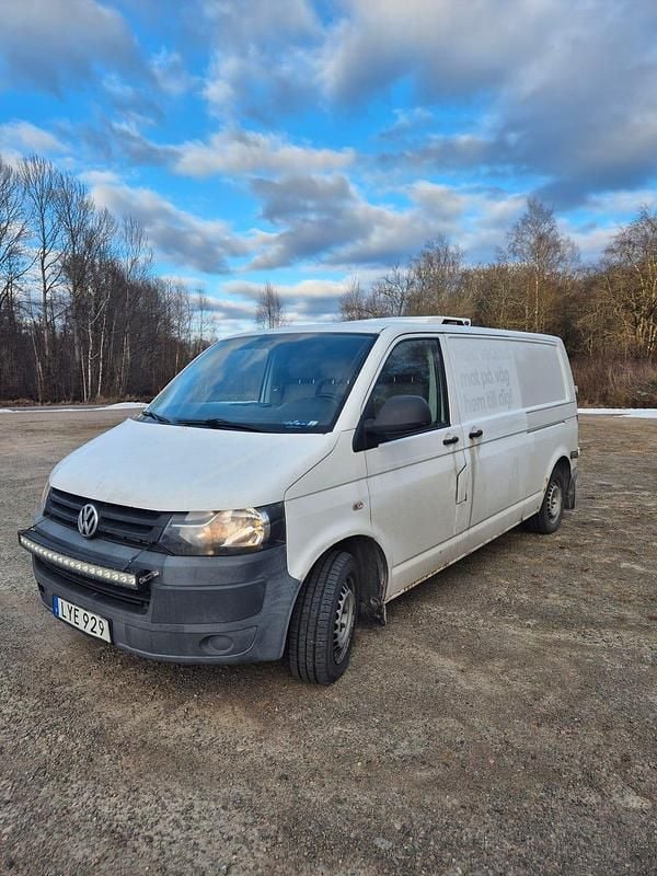Begagnad VW T5 140 HK (102 kW) 2012 Van