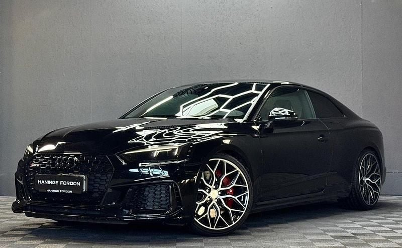 Svart (grå) Begagnad 2018 Audi RS5 Sport Sportkupé | 599 900 kr - Bild 1/4